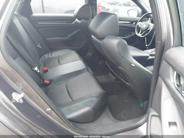 1HGCV1F36JA250832 2018 HONDA ACCORD - Image 8