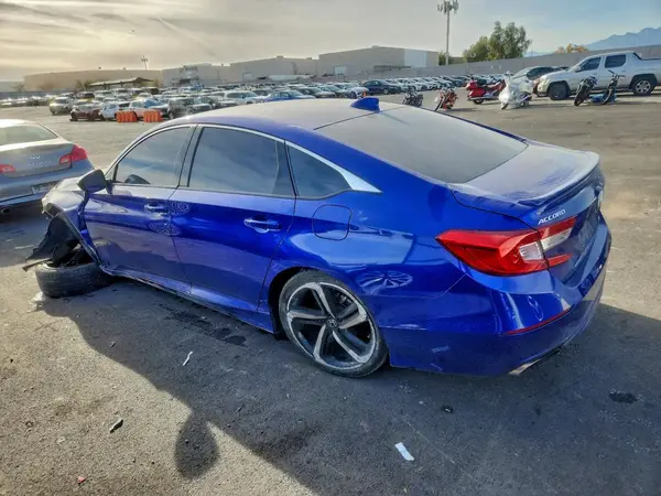 1HGCV1F36JA253956 2018 HONDA ACCORD - Image 2