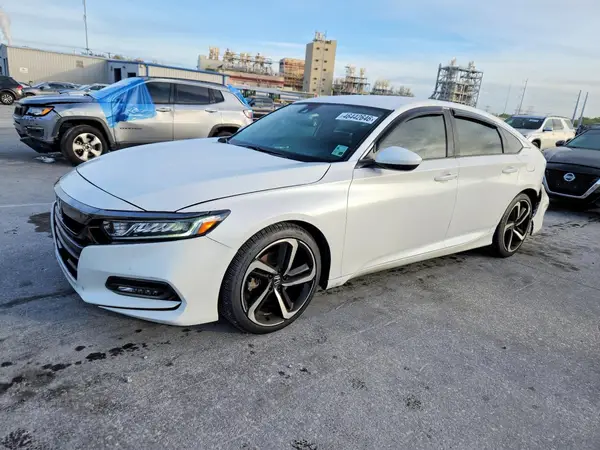 1HGCV1F36JA255576 2018 HONDA ACCORD - Image 1