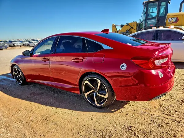 1HGCV1F36JA260793 2018 HONDA ACCORD - Image 2