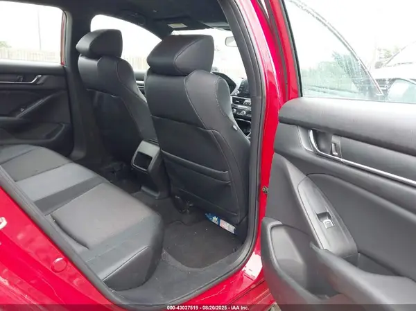 1HGCV1F36JA261278 2018 HONDA ACCORD - Image 8