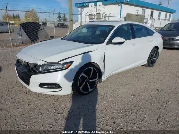 1HGCV1F36JA805228 2018 HONDA ACCORD - Image 2