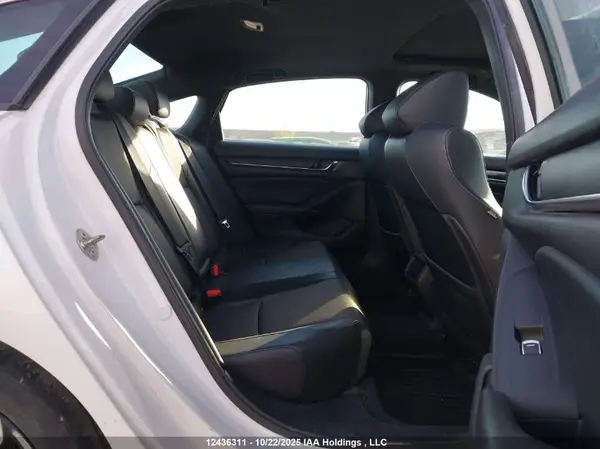 1HGCV1F36JA805228 2018 HONDA ACCORD - Image 8