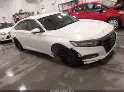 1HGCV1F36KA000041 2019 HONDA ACCORD