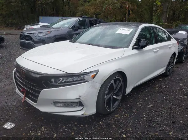 1HGCV1F36KA000119 2019 HONDA ACCORD - Image 2