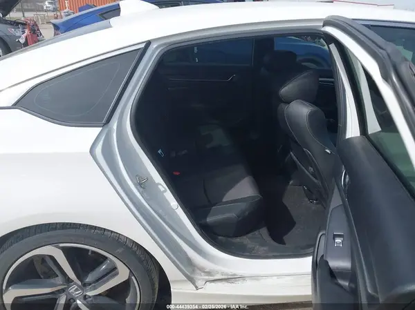 1HGCV1F36KA011718 2019 HONDA ACCORD - Image 8