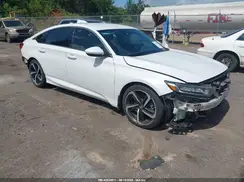 1HGCV1F36KA013940 2019 HONDA ACCORD