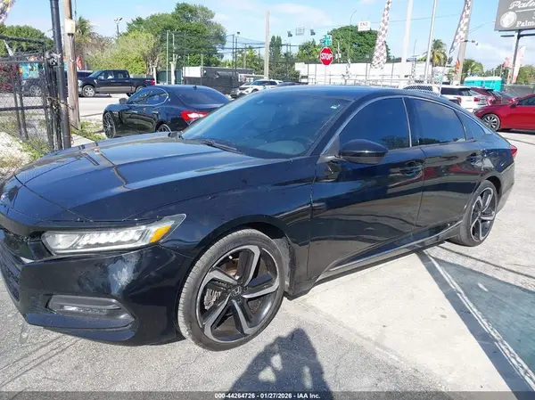 1HGCV1F36KA016188 2019 HONDA ACCORD - Image 2