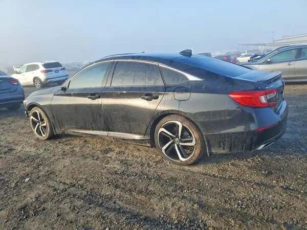 1HGCV1F36KA016255 2019 HONDA ACCORD - Image 2