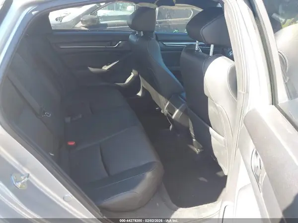 1HGCV1F36KA023075 2019 HONDA ACCORD - Image 8