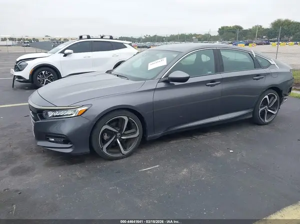 1HGCV1F36KA024601 2019 HONDA ACCORD - Image 2
