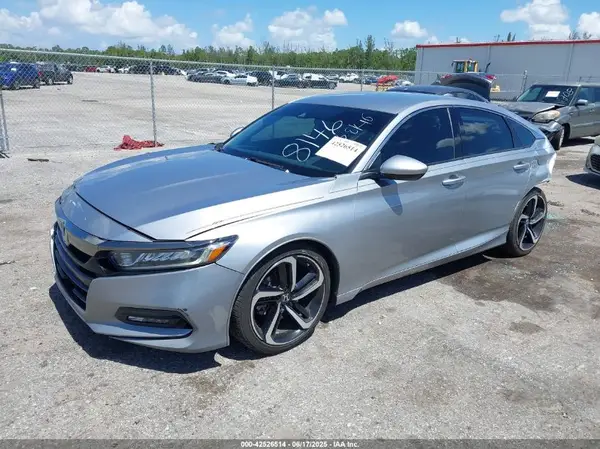 1HGCV1F36KA028146 2019 HONDA ACCORD - Image 2
