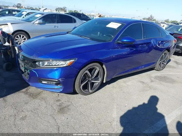 1HGCV1F36KA045741 2019 HONDA ACCORD - Image 2