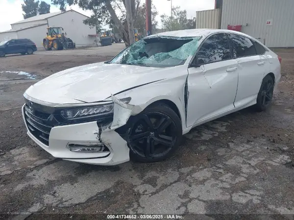 1HGCV1F36KA046954 2019 HONDA ACCORD - Image 2