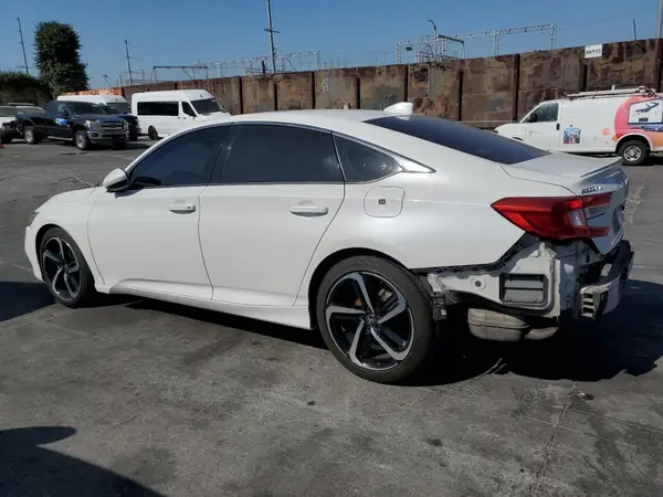 1HGCV1F36KA060885 2019 HONDA ACCORD - Image 2