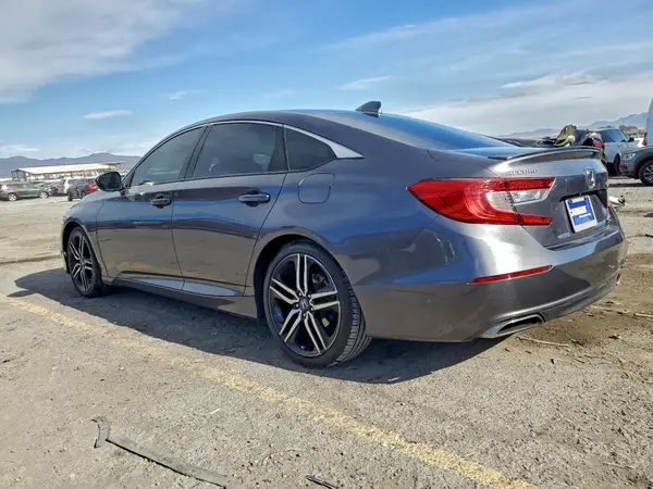 1HGCV1F36KA063897 2019 HONDA ACCORD - Image 2