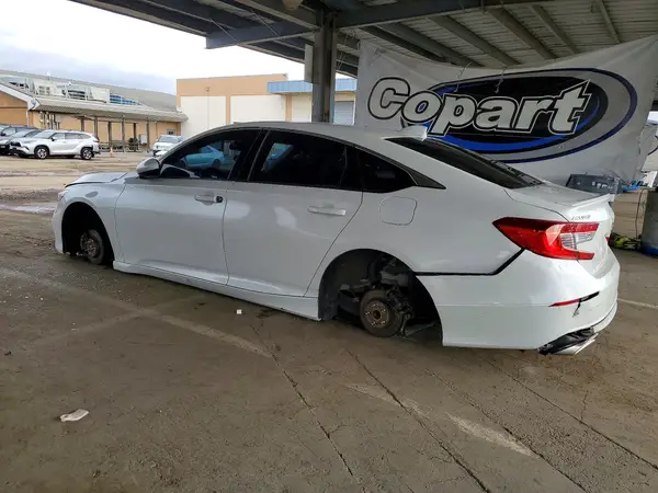 1HGCV1F36KA067416 2019 HONDA ACCORD - Image 2