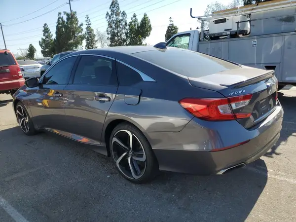 1HGCV1F36KA068453 2019 HONDA ACCORD - Image 2