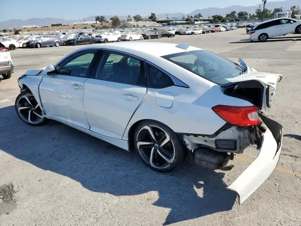 1HGCV1F36KA069571 2019 HONDA ACCORD - Image 2