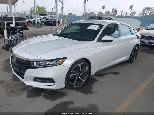 1HGCV1F36KA070610 2019 HONDA ACCORD - Image 2