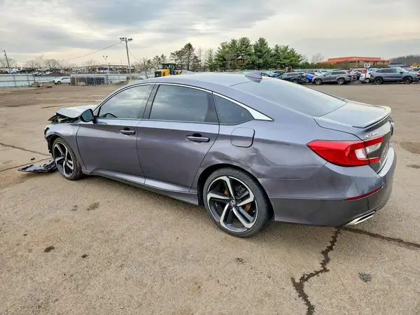 1HGCV1F36KA082093 2019 HONDA ACCORD - Image 2