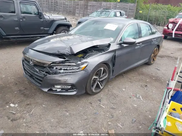 1HGCV1F36KA084748 2019 HONDA ACCORD - Image 2