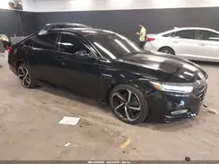 1HGCV1F36KA100205 2019 HONDA ACCORD