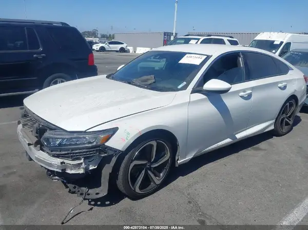 1HGCV1F36KA101628 2019 HONDA ACCORD - Image 2