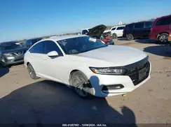 1HGCV1F36KA103928 2019 HONDA ACCORD