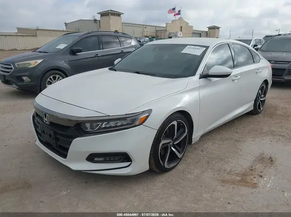 1HGCV1F36KA107462 2019 HONDA ACCORD - Image 2