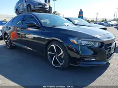 1HGCV1F36KA113598 2019 HONDA ACCORD