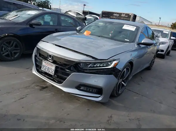 1HGCV1F36KA115478 2019 HONDA ACCORD - Image 2