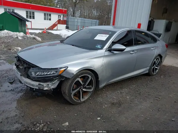 1HGCV1F36KA115738 2019 HONDA ACCORD - Image 2