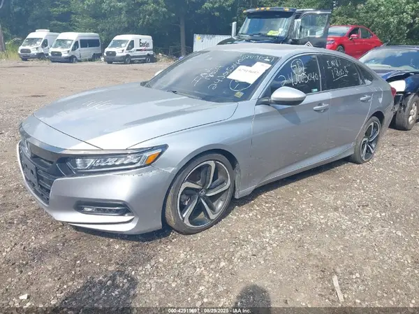 1HGCV1F36KA123791 2019 HONDA ACCORD - Image 2