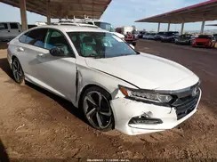 1HGCV1F36KA124763 2019 HONDA ACCORD