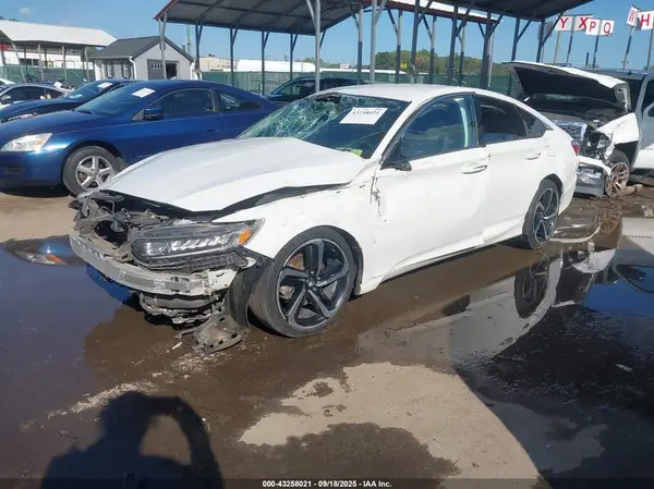 1HGCV1F36KA134127 2019 HONDA ACCORD - Image 2