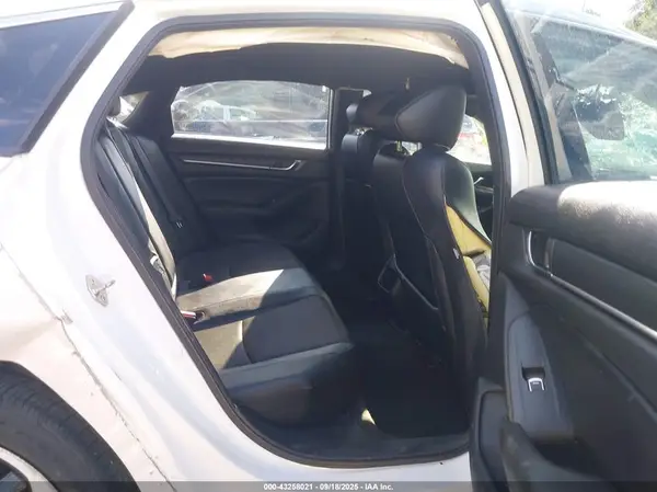1HGCV1F36KA134127 2019 HONDA ACCORD - Image 8