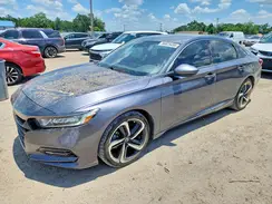1HGCV1F36KA135827 2019 HONDA ACCORD