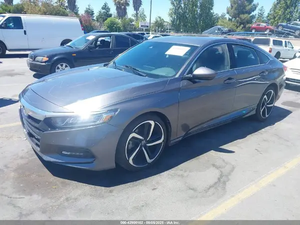 1HGCV1F36KA137626 2019 HONDA ACCORD - Image 2