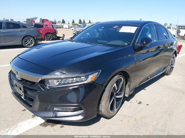 1HGCV1F36KA149985 2019 HONDA ACCORD - Image 2