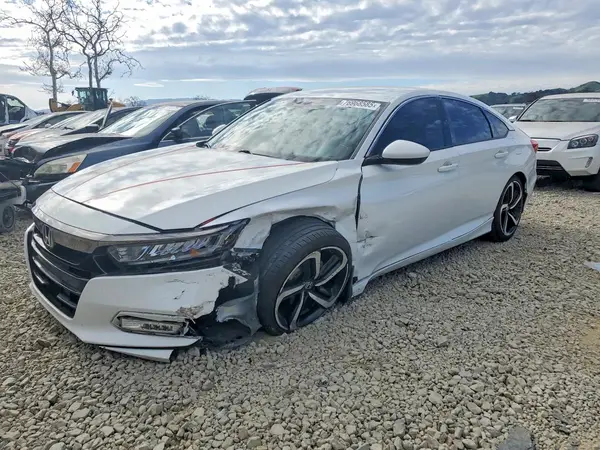 1HGCV1F36KA156015 2019 HONDA ACCORD - Image 1
