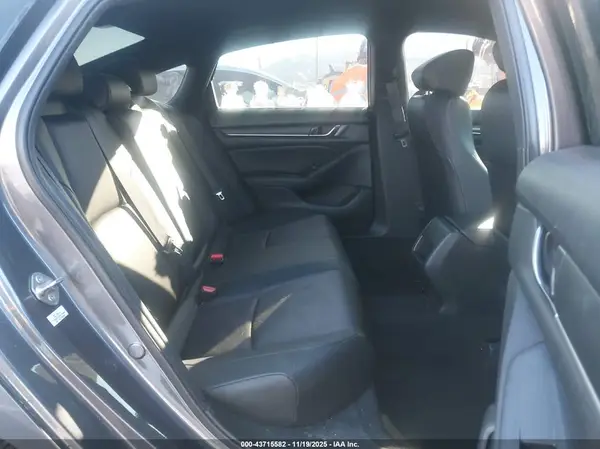 1HGCV1F36KA171663 2019 HONDA ACCORD - Image 8