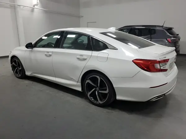 1HGCV1F36KA173283 2019 HONDA ACCORD - Image 2