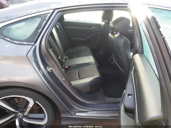 1HGCV1F36KA174398 2019 HONDA ACCORD - Image 8