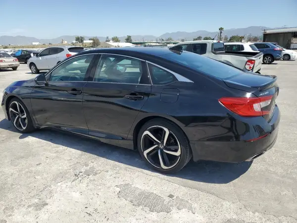 1HGCV1F36KA176121 2019 HONDA ACCORD - Image 2