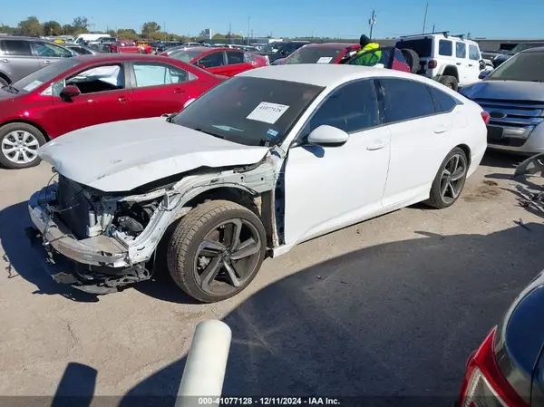 1HGCV1F36KA176569 2019 HONDA ACCORD - Image 2