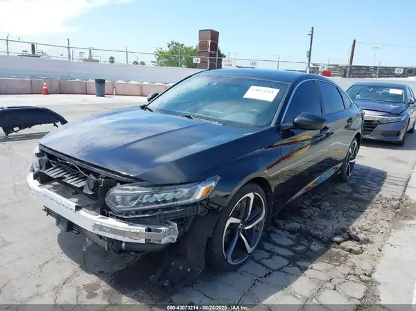 1HGCV1F36LA016631 2020 HONDA ACCORD - Image 2