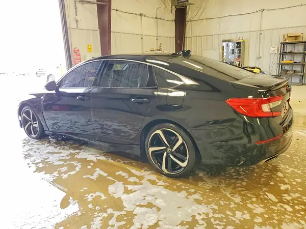 1HGCV1F36LA037916 2020 HONDA ACCORD - Image 2
