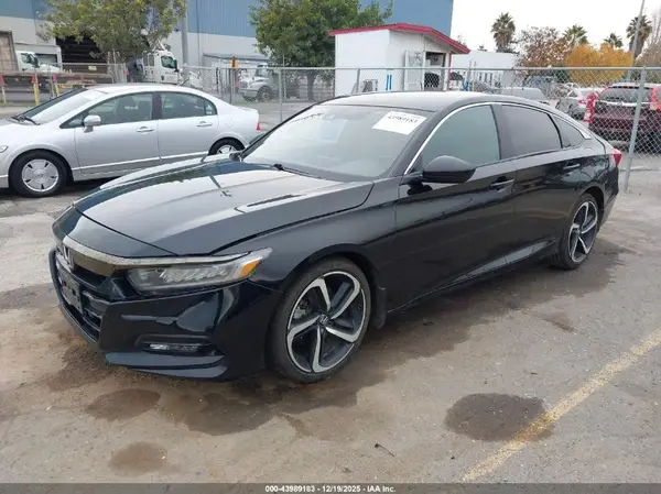 1HGCV1F36LA044770 2020 HONDA ACCORD - Image 2