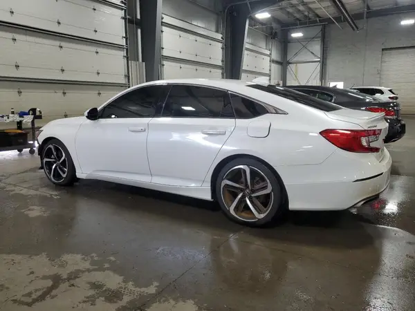 1HGCV1F36LA066221 2020 HONDA ACCORD - Image 2